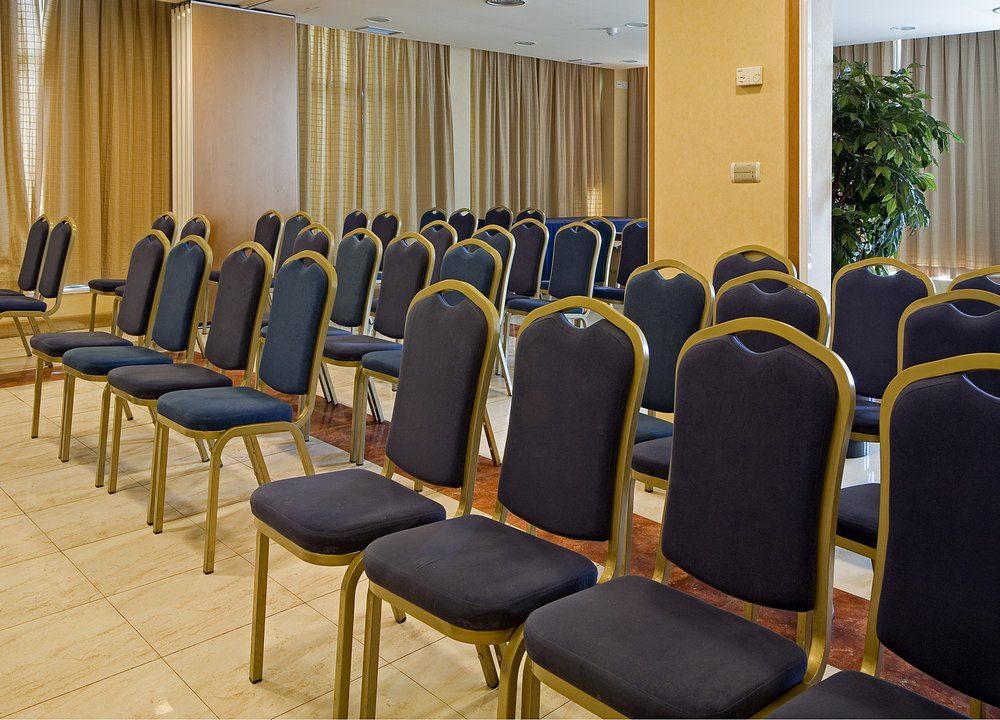 Zenit Logrono Hotel Instalações foto