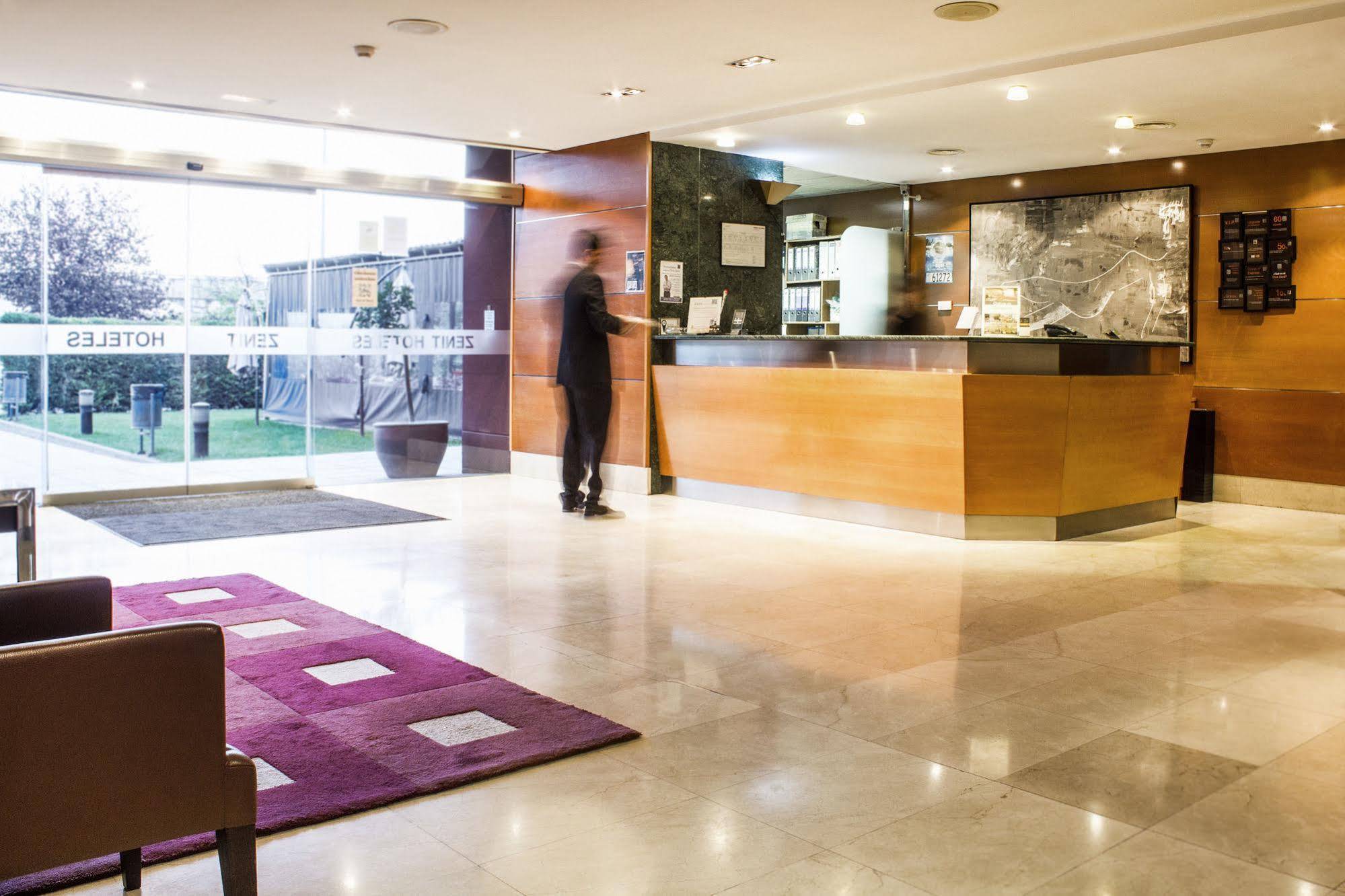 Zenit Logrono Hotel Exterior foto